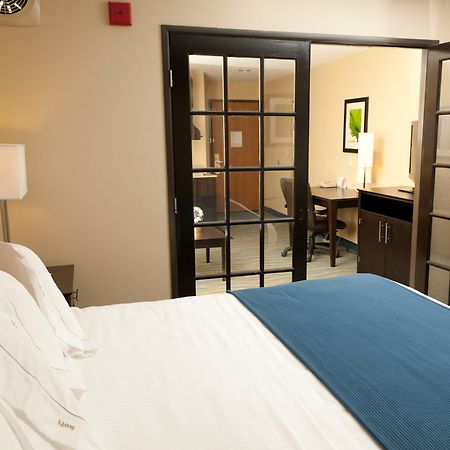 Holiday Inn Express Hotel & Suites Bloomington-Normal University Area By Ihg Exterior foto