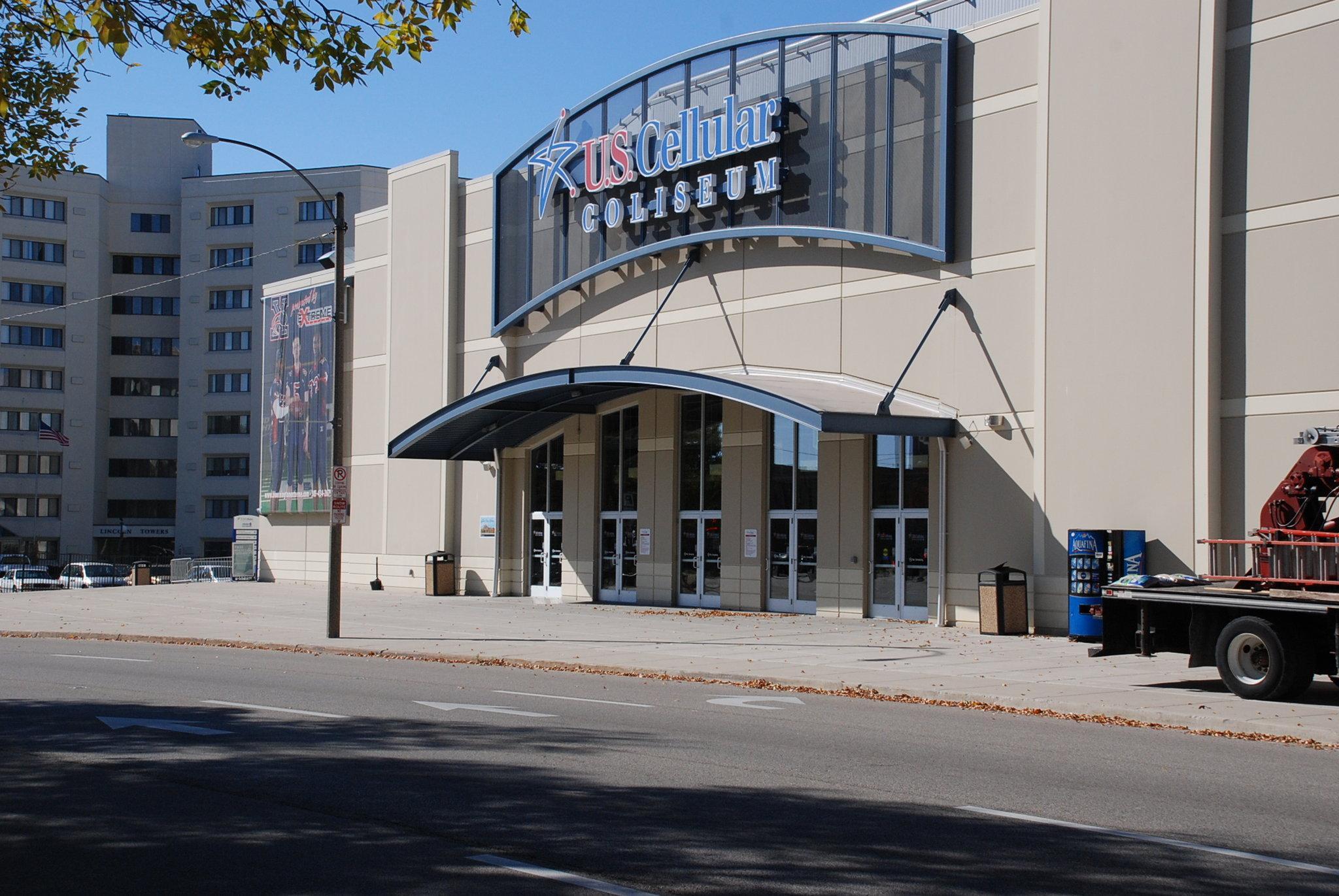 Holiday Inn Express Hotel & Suites Bloomington-Normal University Area By Ihg Exterior foto